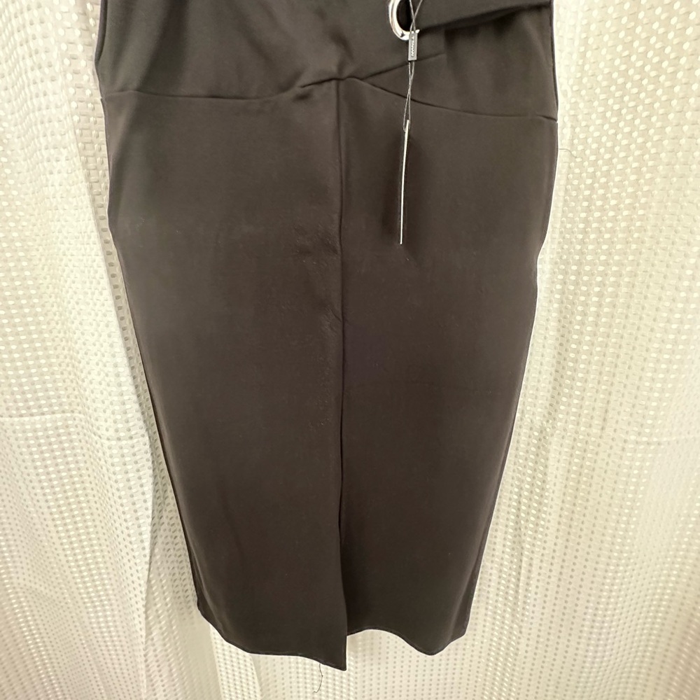 Elegant Black Pencil Skirt